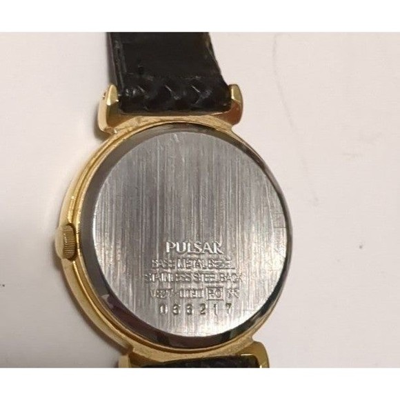 Disney Christmas 2025 Lil Rin Rin Plush Badge Red New